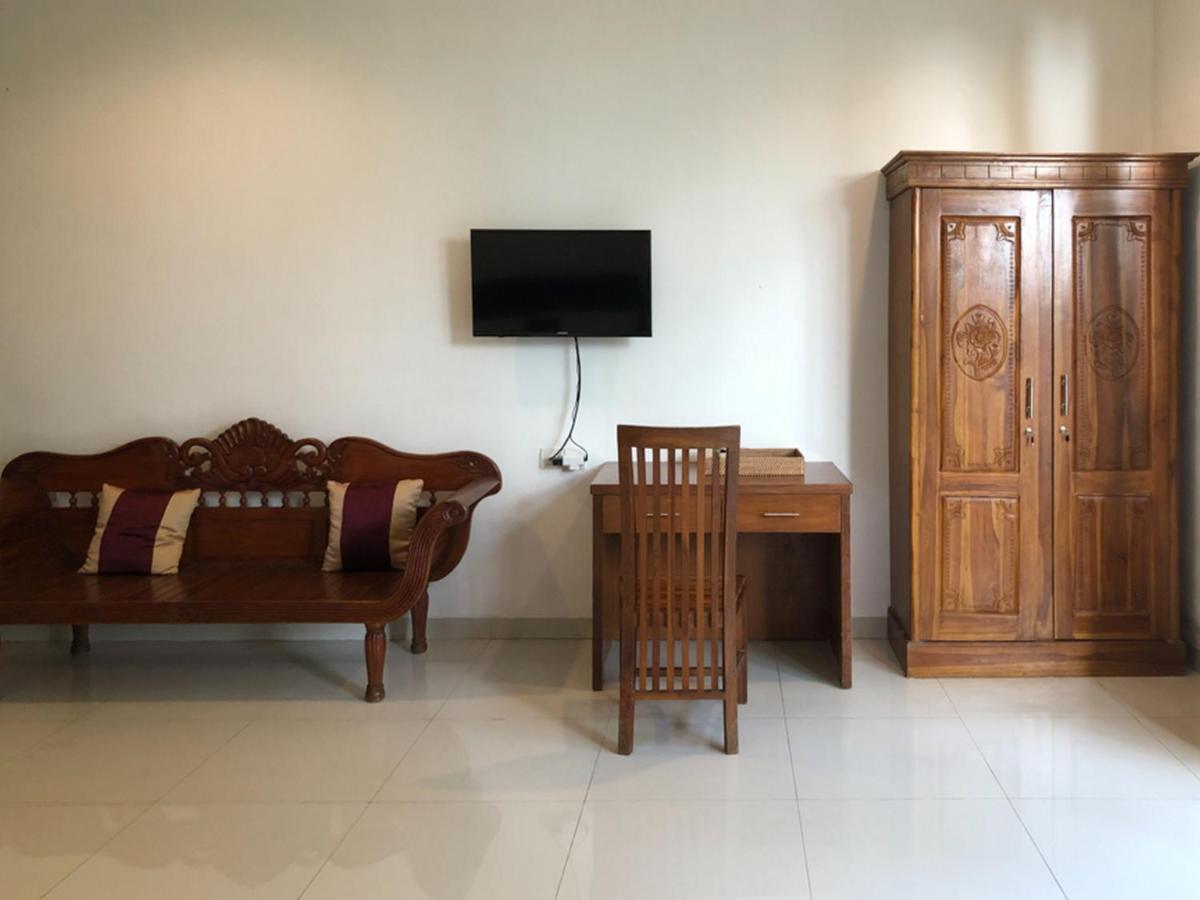 Reddoorz Plus Near Dreamland Beach Jimbaran Zewnętrze zdjęcie