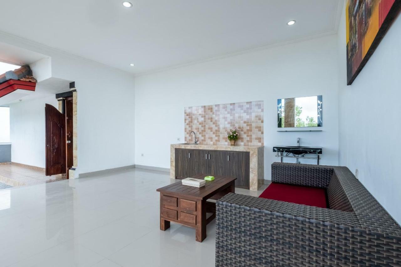Reddoorz Plus Near Dreamland Beach Jimbaran Zewnętrze zdjęcie